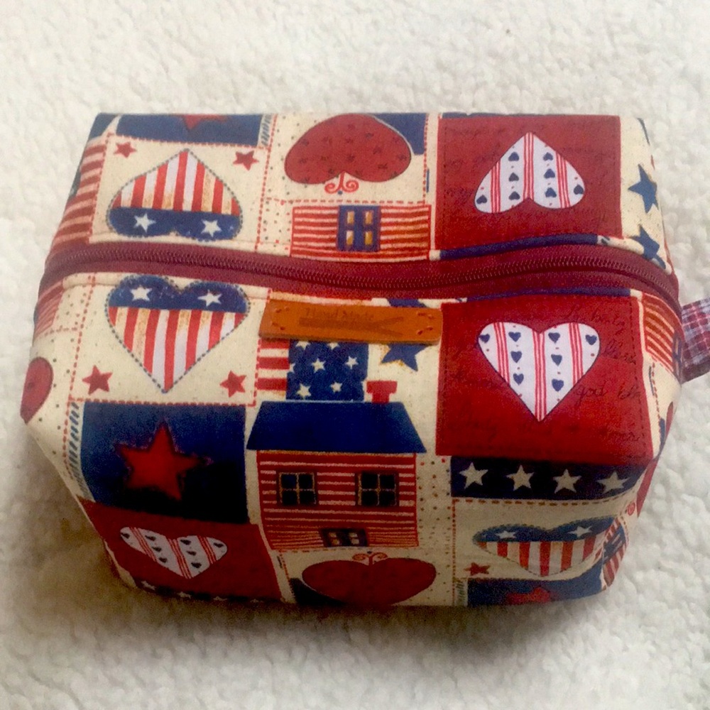 Pencil case / wash bag - zippered pouch